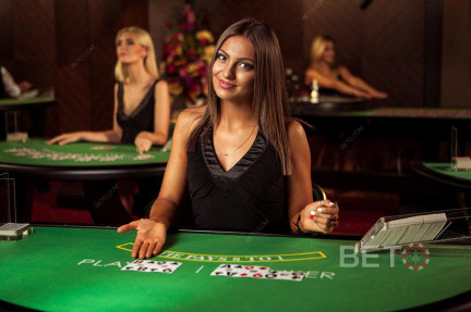 Test je vaardigheden in een online blackjack casino. Speel Blackjack tegen echte dealers.